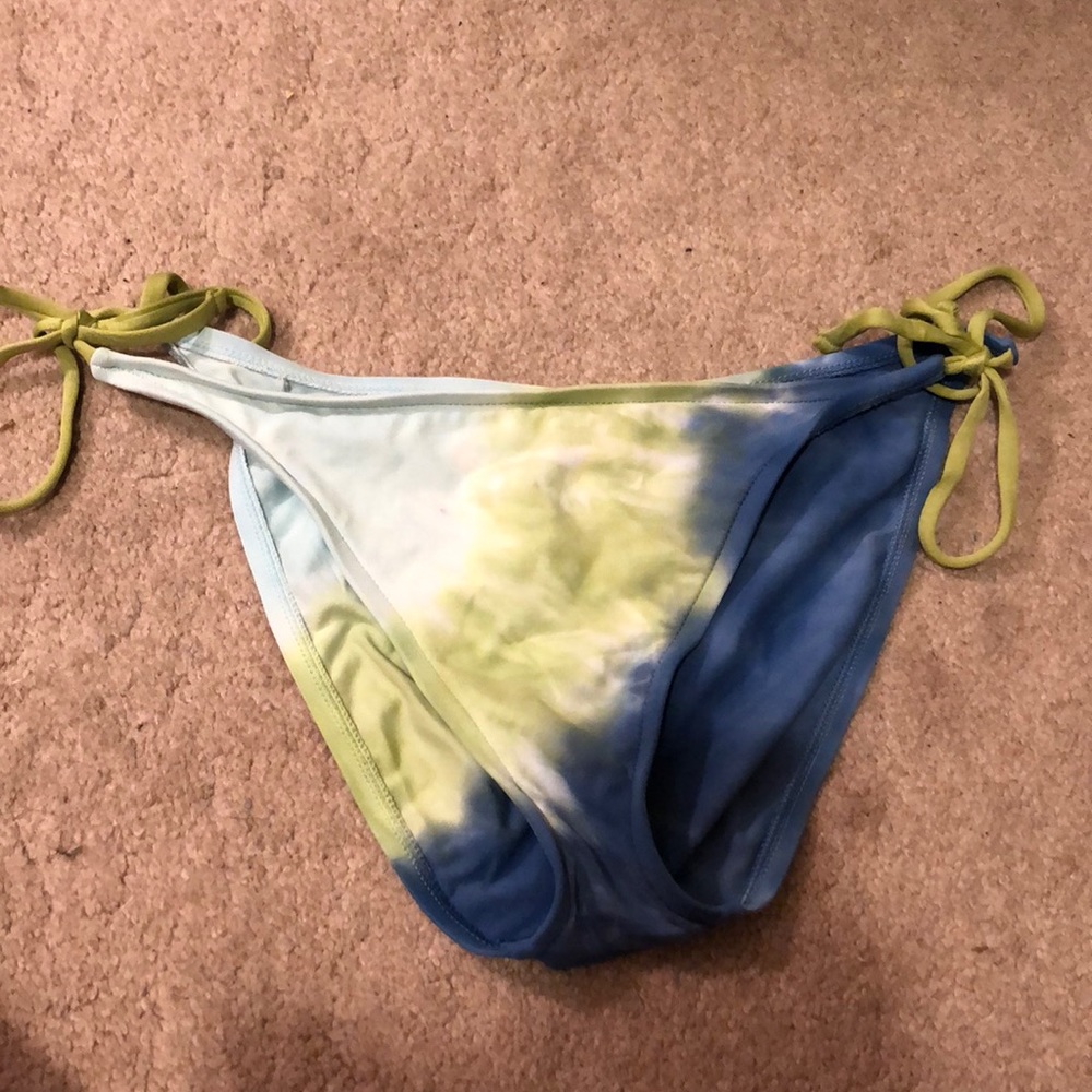 Lucky Brand Tie Died String Bikini Bottom